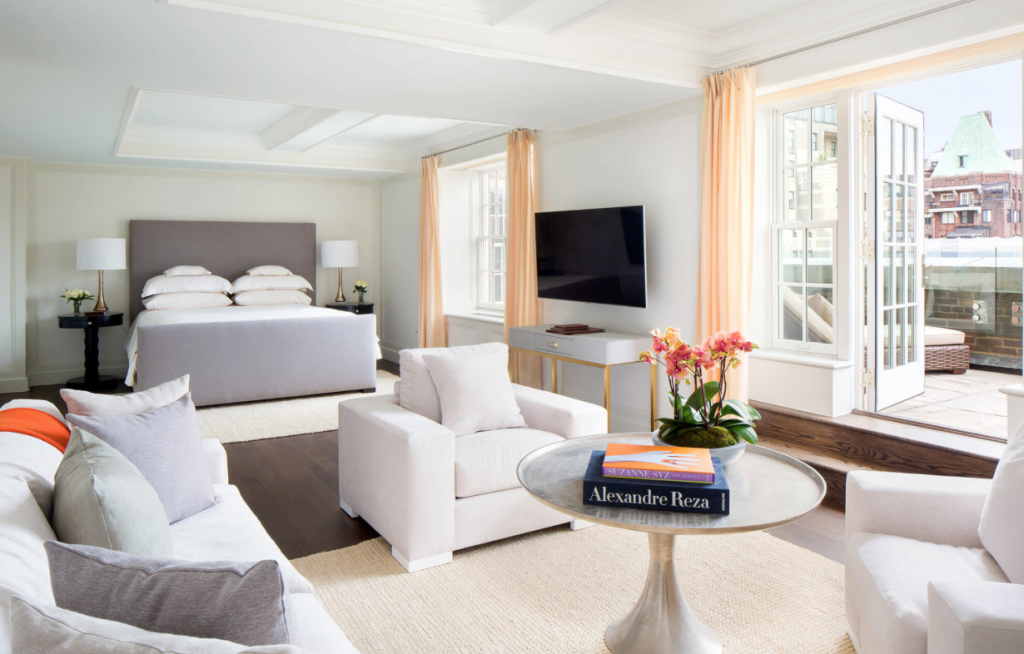 MARK HOTEL.FIVE BEDROOMTERRACE SUITE