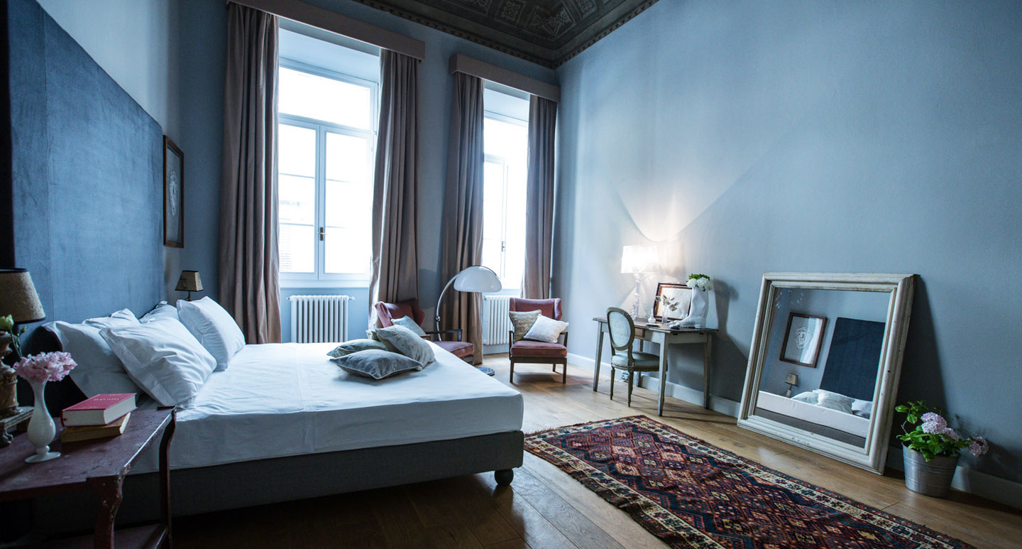 Soprarno Suites - boutique hotel in Florence